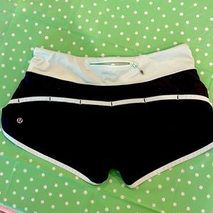 Lululemon blk/aqua athletic shorts, size 6